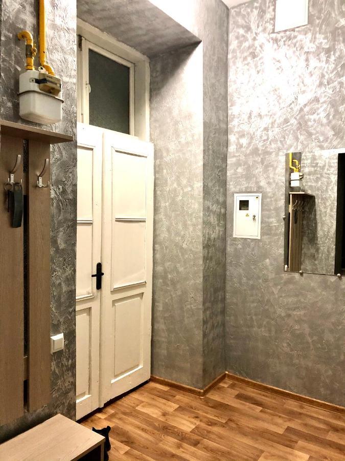 Romantic Apartments - City Center 5 15 Lviv Luaran gambar